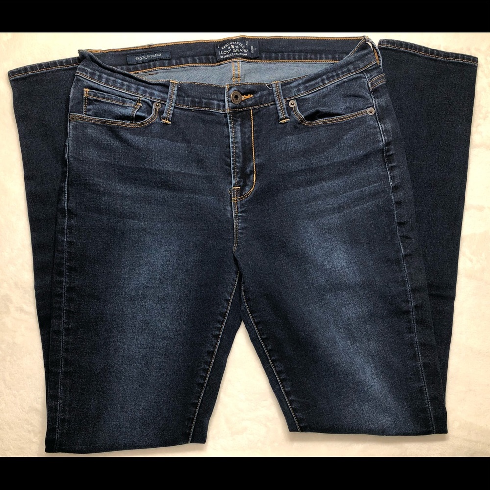 Lucky Brand Brooklyn Mid Rise Size10/30 R
